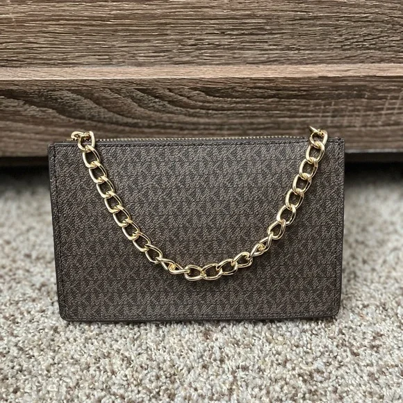 New Michael Kors Belt Bag - Picture 5 of 7